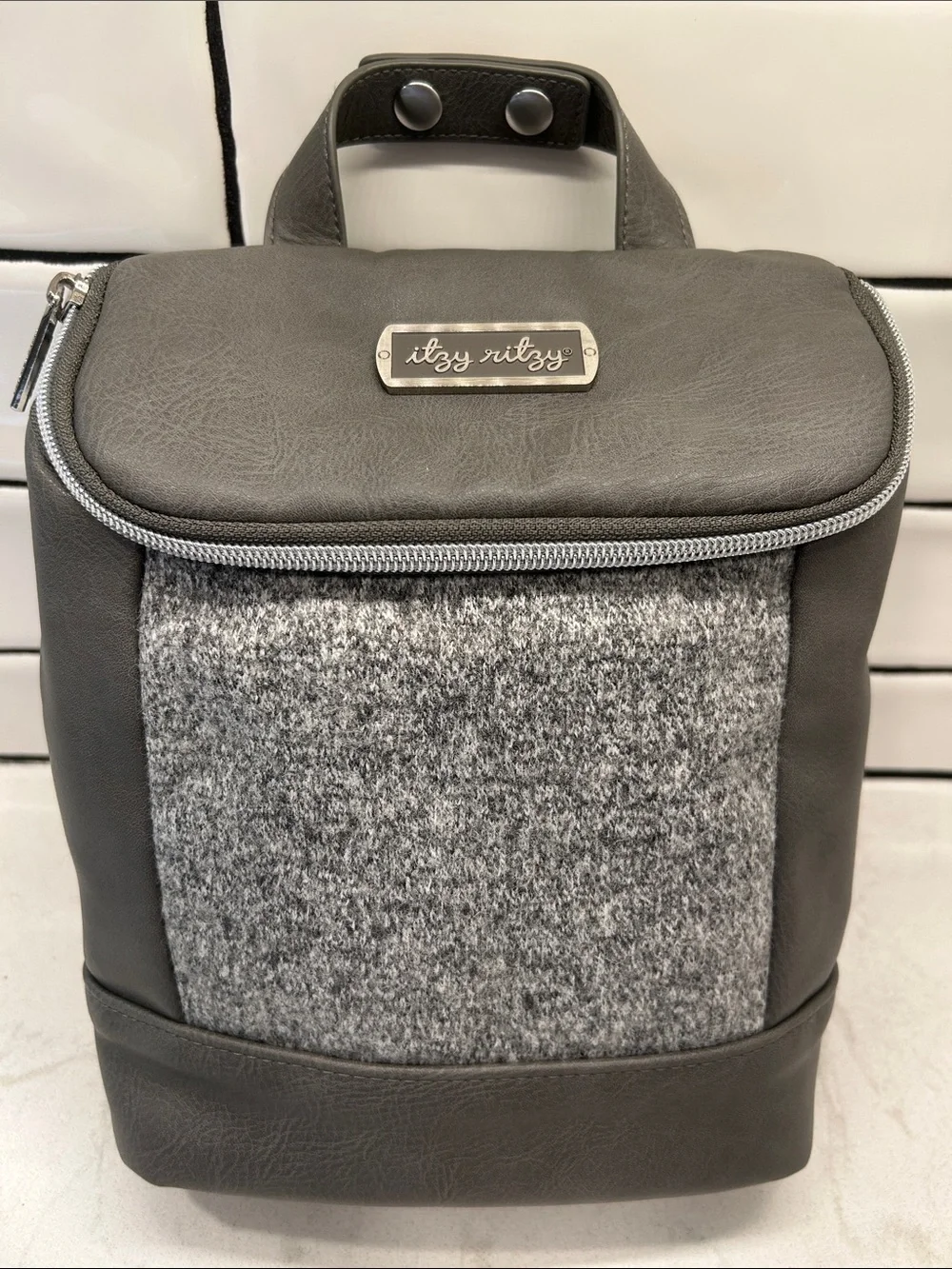 Itzy Ritzy Insulated Bottle Bag Grayson Textured Front Panel